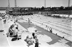 Marienlyst friluftsbad, Drammen, juli 1965. Svømmebasseng.