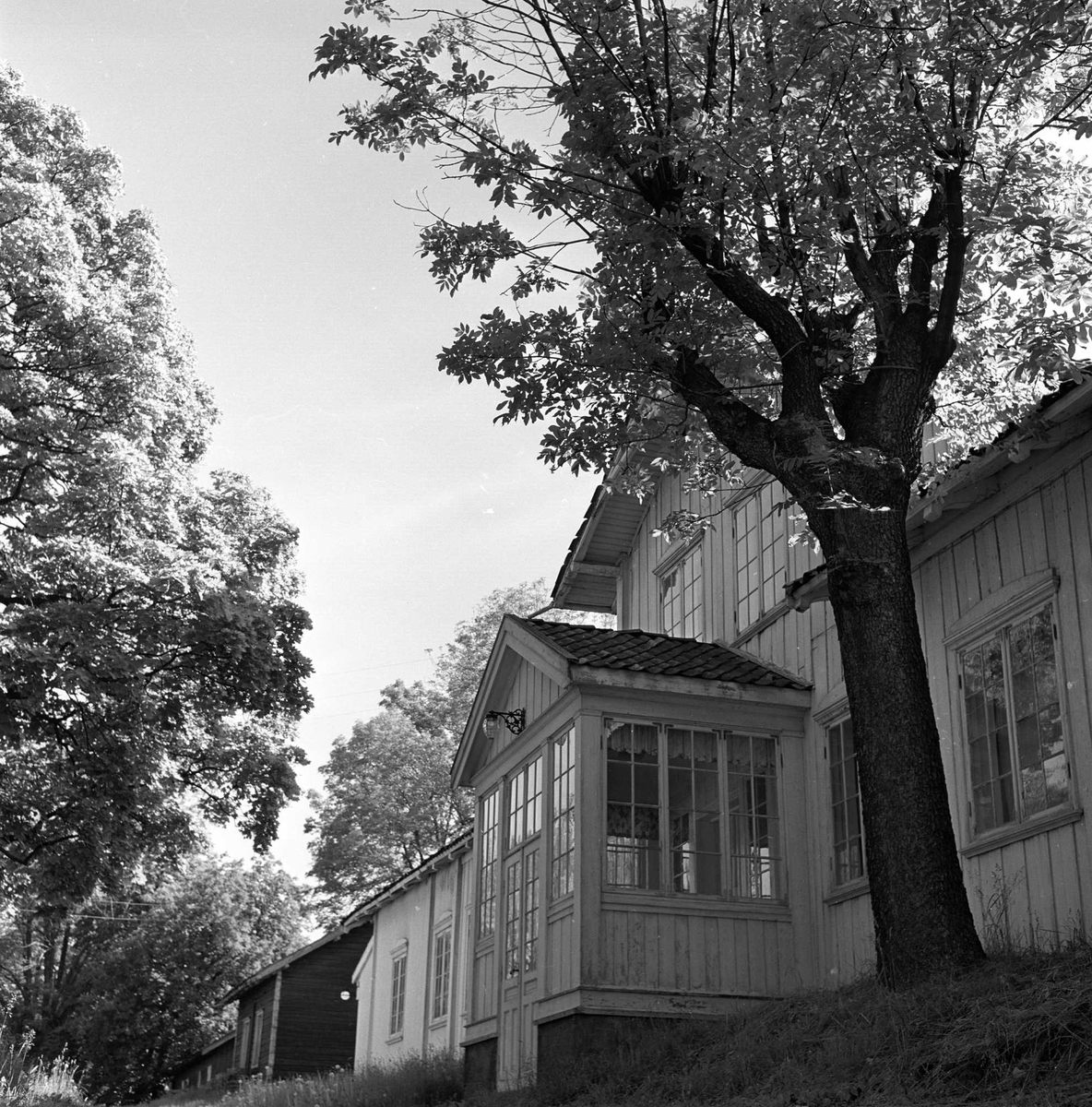 Berg gård, Oslo, juni 1961. Bygninger.
