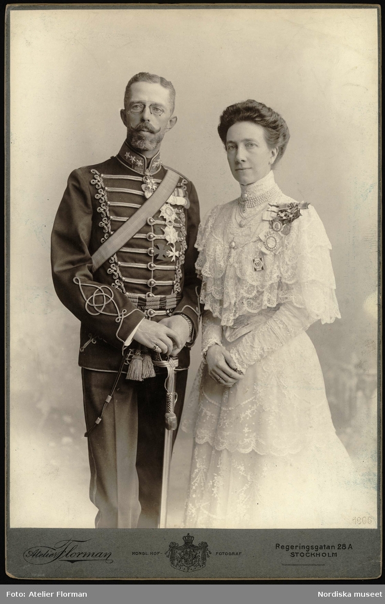 Victoria av Baden (1862-1930) var kronprinsessa och sedemera drottning av Sverige 1907-1930. Hon fotograferade bland annat under kronprinsparets besök i Egypten 1890–1891.
