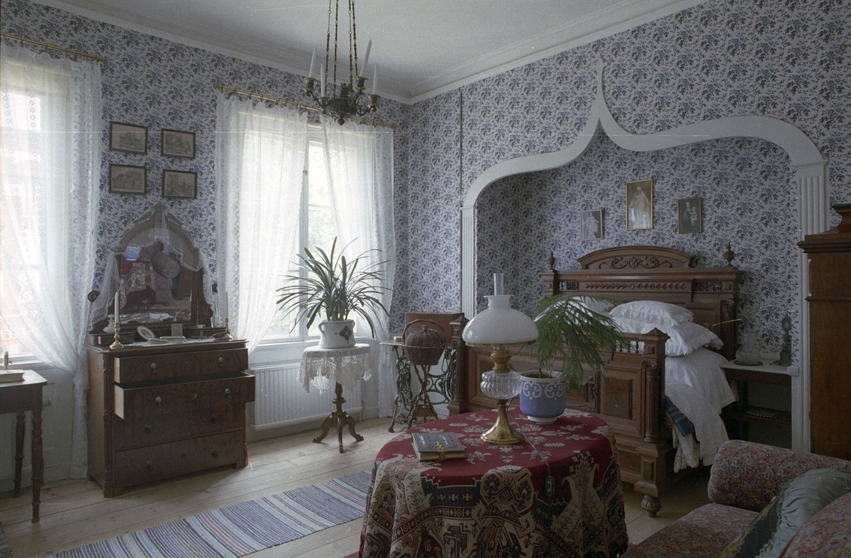 Interiör i Walmstedtska gården, förmaket, kvarteret Karin, Uppsala 1990