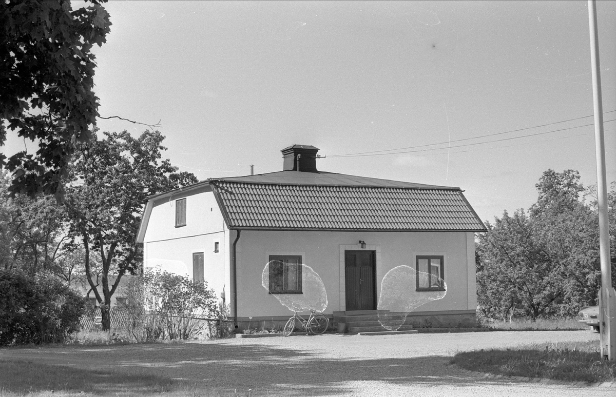 Flygel, Lövsta gård, Funbo socken, Uppland 1977  