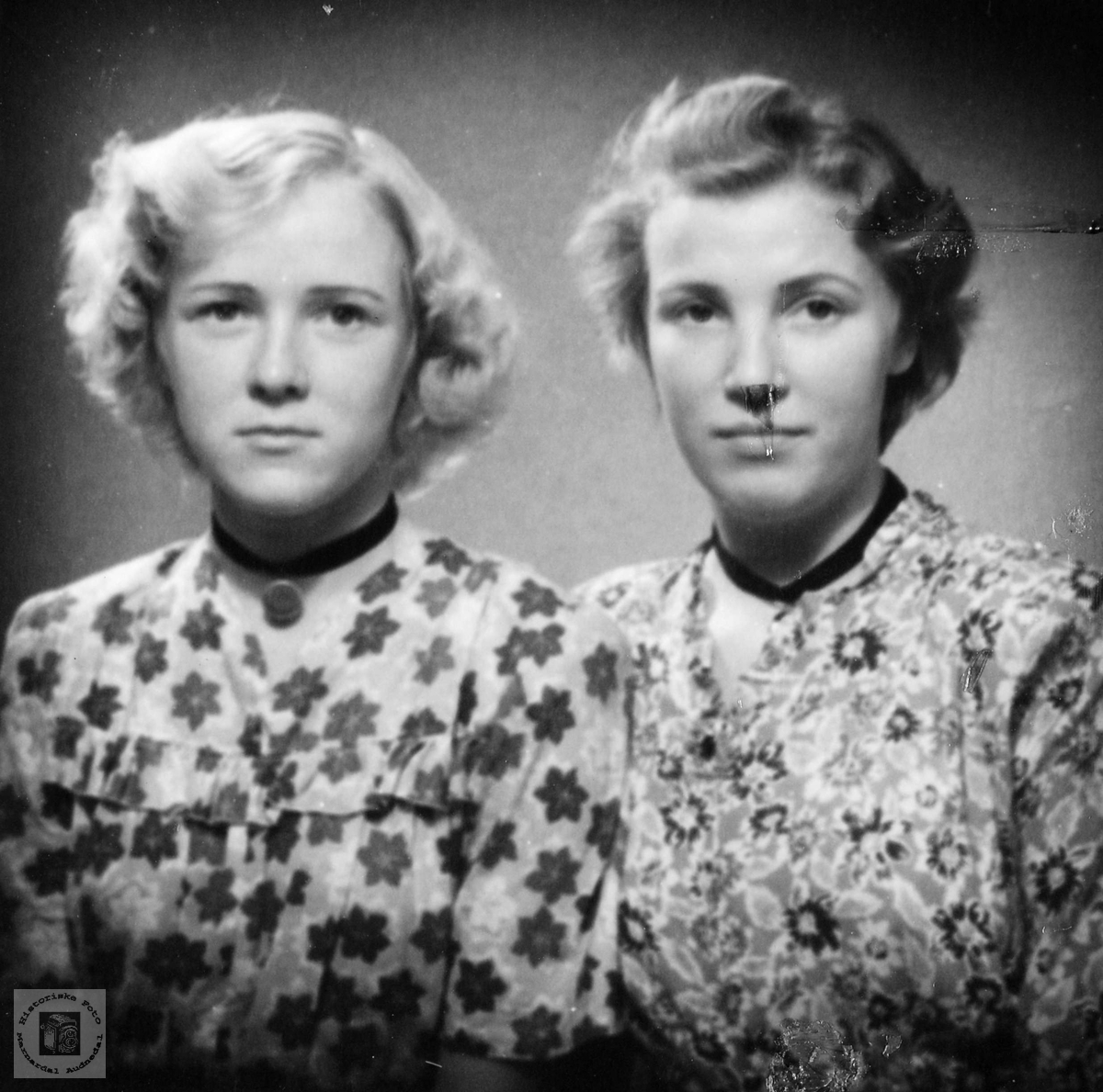 Søstrene Gerda og Agnes Øydna. Grindheim.