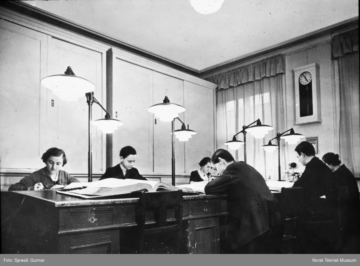 Belysning av lesesal eller kartotek, 1930-tallet