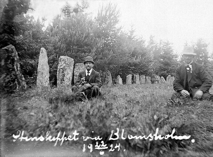 Johans text på fotot: "Stenskeppet vid Blomsholm 22/6 1924"