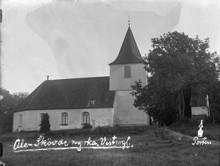Enligt text på fotot: "Ale-Skövde kyrka. Vestergl.".