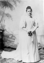 Brudebilde av Kirsten Bøe f. Thorsen