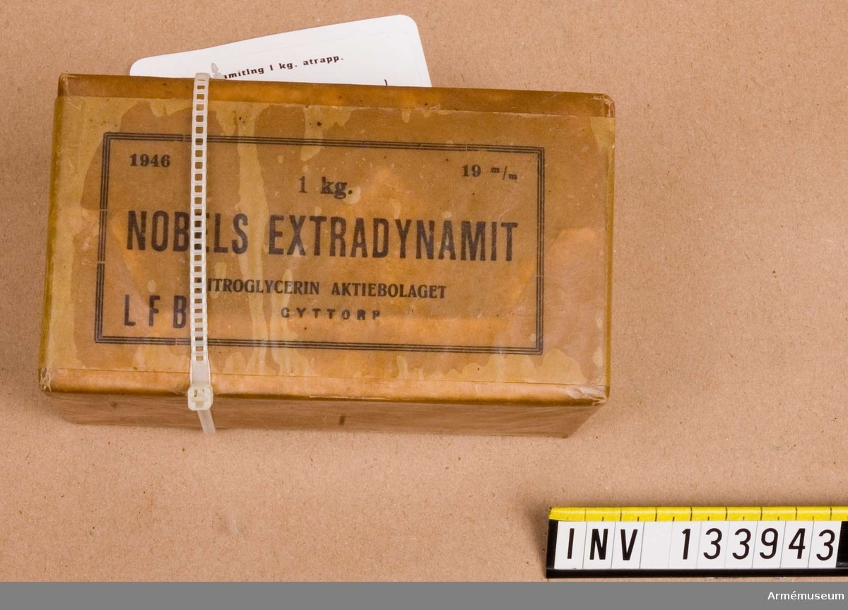 Nobel extradynamit. 19 mm.