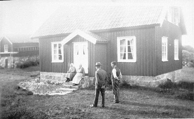 Noteringar gjorda på negativets pappersficka: "David, Johan 1932".