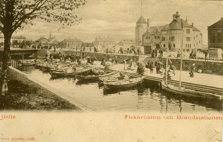 Notering på kortet: Gefle. Fiskarhamn och Brandstationen.