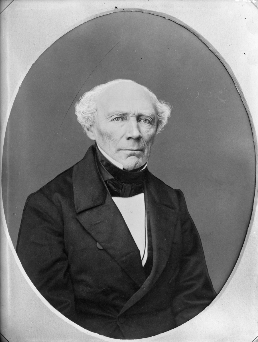 Uno Floderus (1804-1874), ägare Halmbyboda, Funbo socken, Uppland. Far till bl.a. Nina Floderus (1839-1922), doktor Ernst Westerlunds fru.