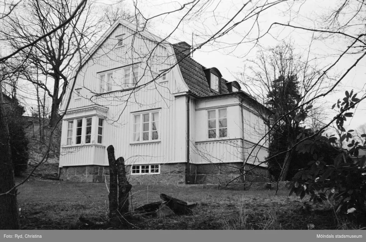 En villa på Svingelvägen 6, Allmänna Bräcka i Lindome, 1992.