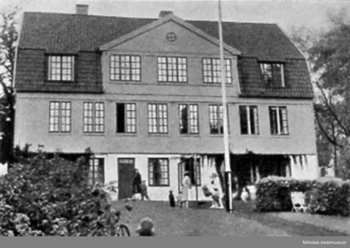 Holtermanska daghemmet, okänt årtal. Avfotograferad ur "Mölndal 1922 - 1947".