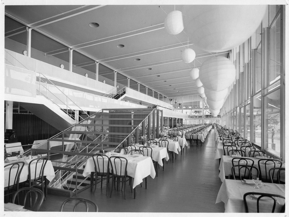 Stockholmsutställningen 1930
Interiör. Huvudrestaurangen Paradisets långsida.