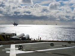 Utsikt fra helikopterdekket på Statfjord A.