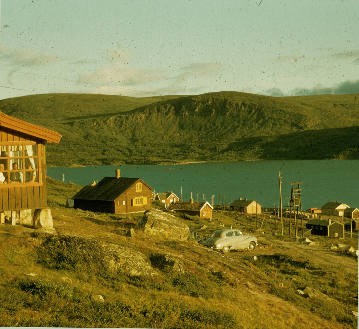Fjelds hytte på Ustaoset. 1956 Hytta er bygd i 1915 av Skreddermester Chr.Pedersen.