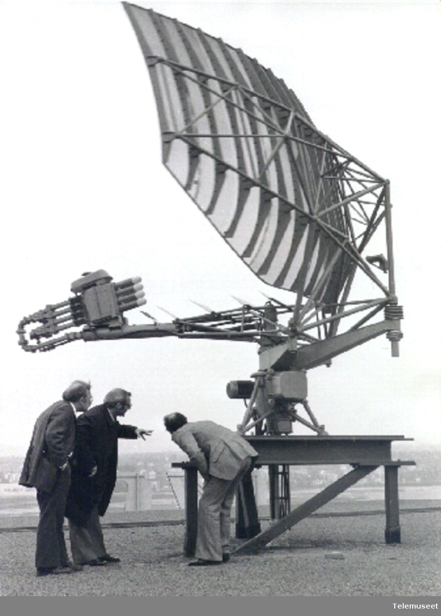 Flyplasser flysikring kontrolltårn interiør radar