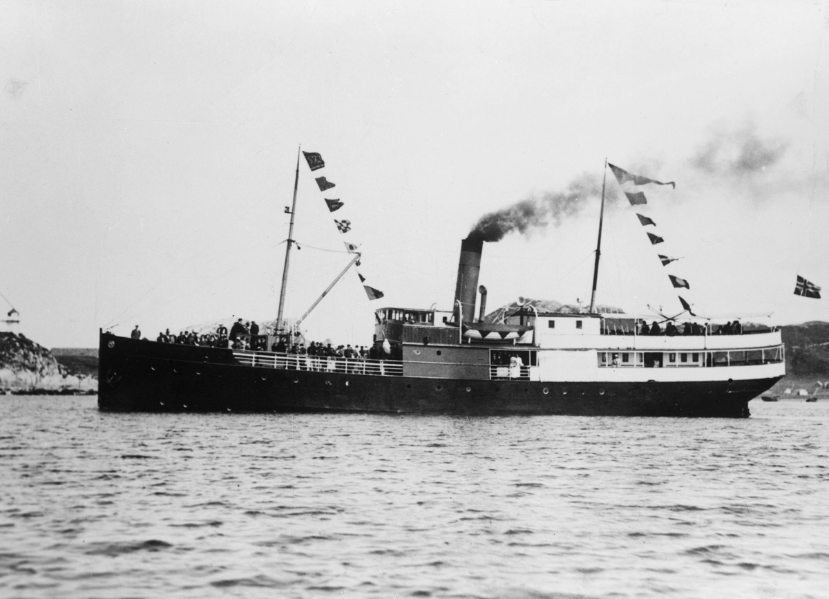 transport båt, eksteriør, D.S. Folden