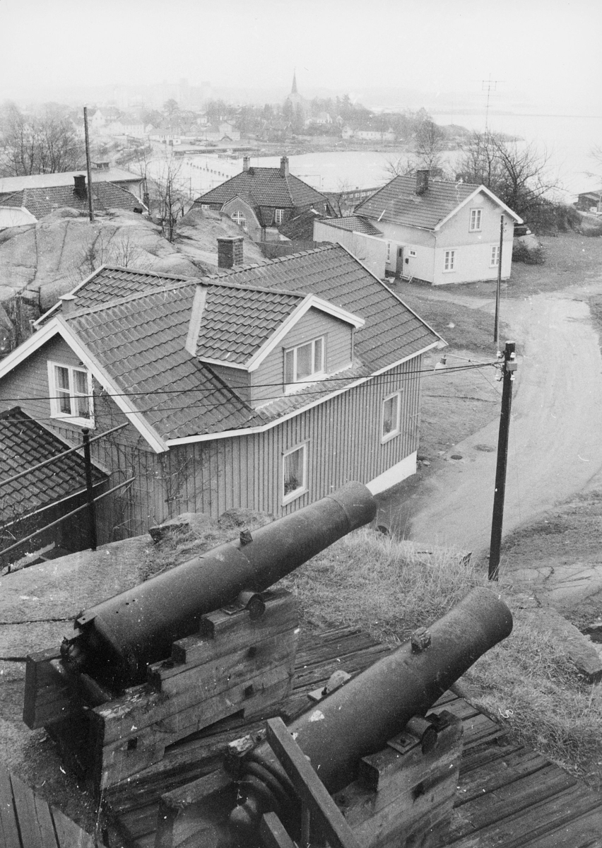 norgesbilder, Larvik, kanoner, bygninger