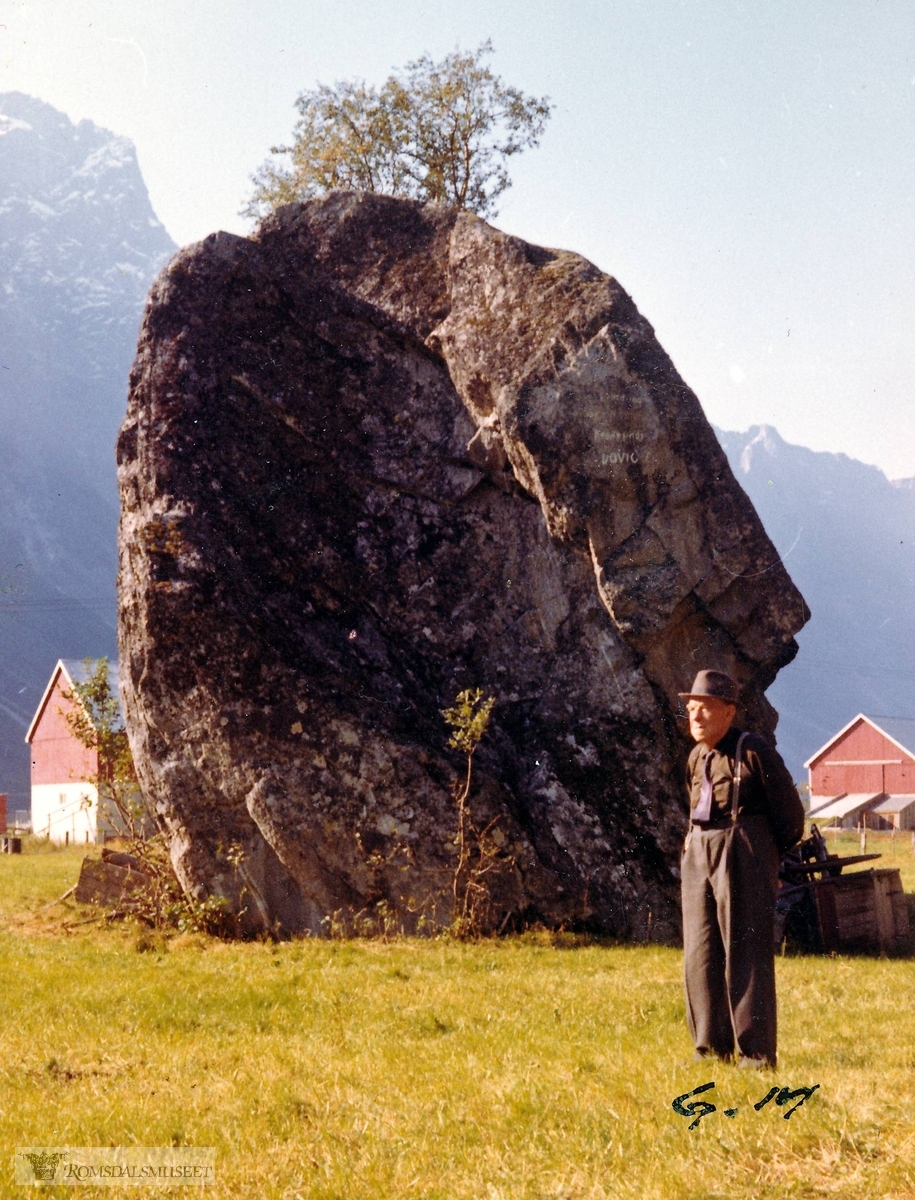 Gunerius Marstein foran Maristeinen i 1964.