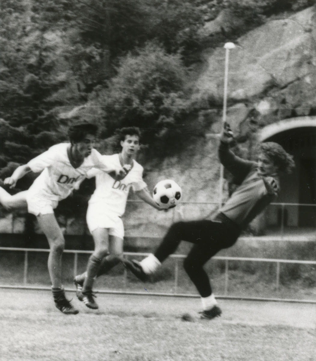 Fotballkamp på Odda stadion i 1987