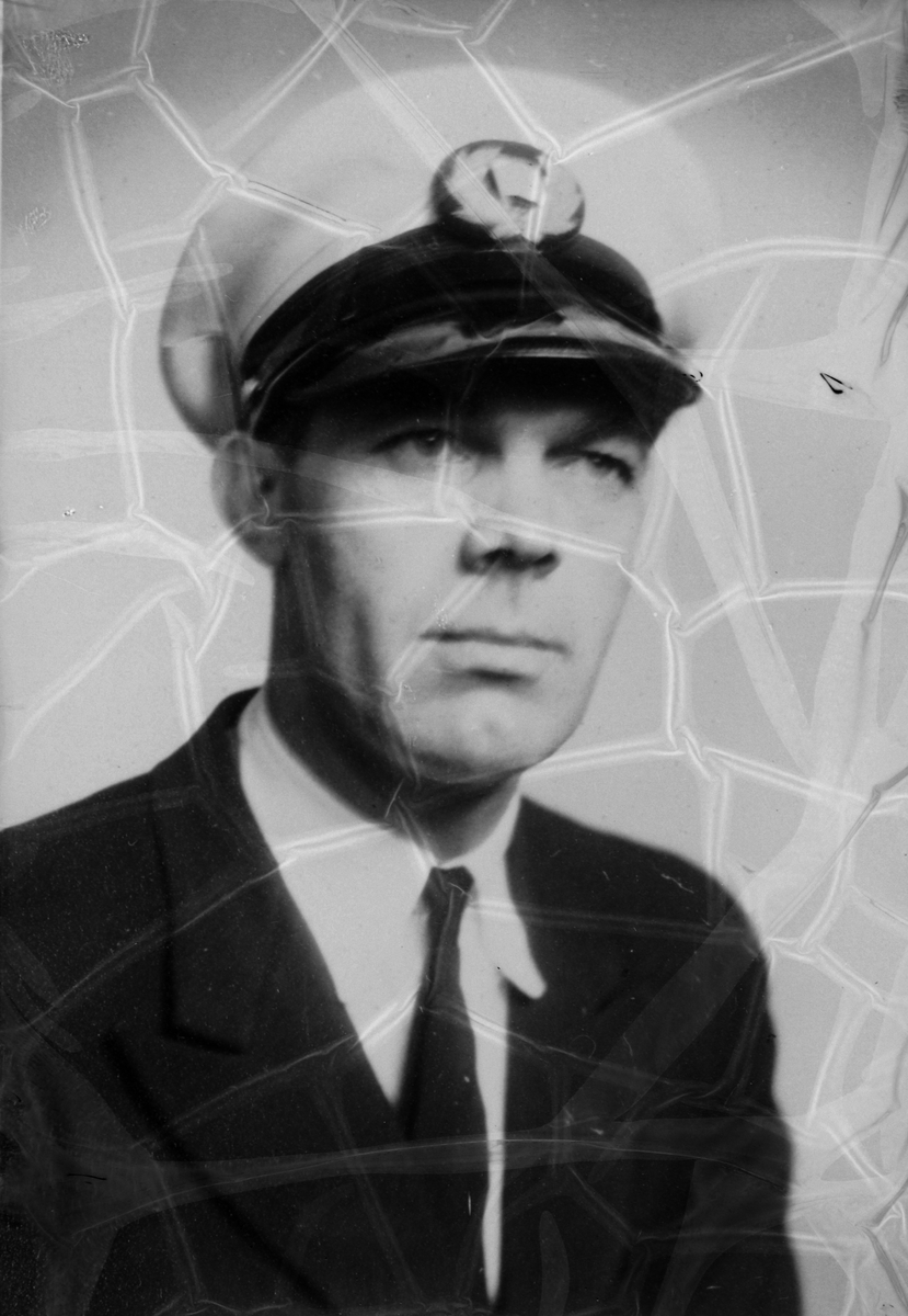 Kaptein Jens Jacobsen i Det Vesteraalske Dampskipsselskap