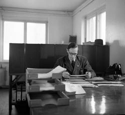 HAMAR JERNSTØPERI OG MEK. VERKSTED, HAM-JERN, PORTRETT G. MA